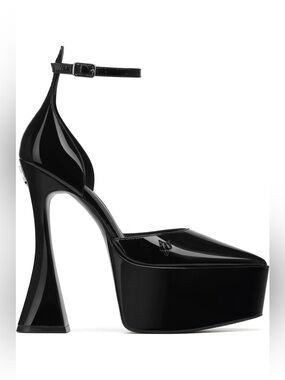 Daria Black Heels Naked Wolfe Size 38 Patent
